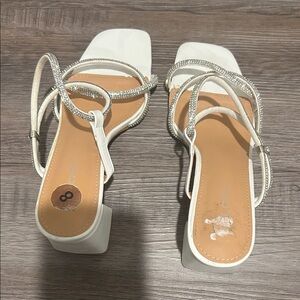 White leather sandal block heels